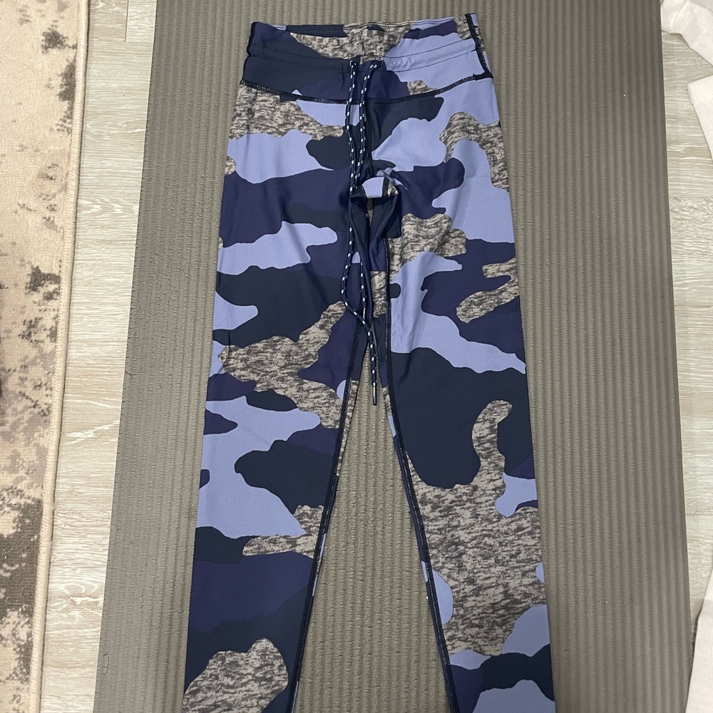 Aerie Blue and Gray Camouflage Leggings